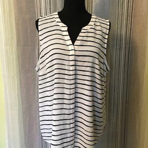 NWOT APT 9 Button Down Flowy Tank